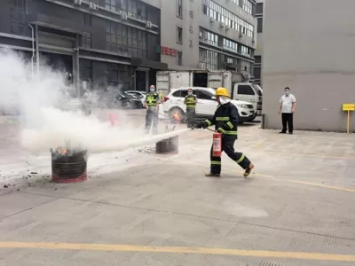 Factory Conducts Fire Emergency Drill: Strengthening Safety and Ensuring Smooth Order Delivery